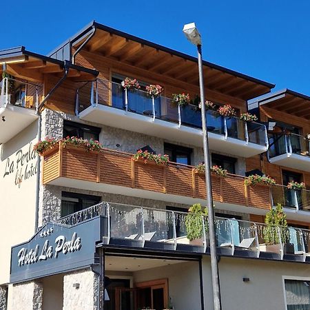 Hotel La Perla Andalo Bagian luar foto